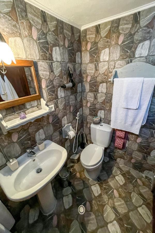 Bujtina Kodiket Guesthouse Berat Exteriér fotografie