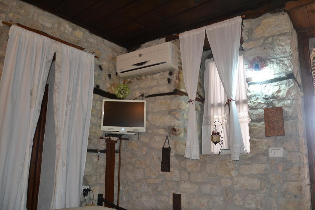 Bujtina Kodiket Guesthouse Berat Exteriér fotografie